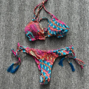 Bikini - Aldrig använd, plastskyddet sitter kvar💗