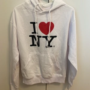 NY Hoodie - Mew york Hoodie köpt i NY förra året men aldrig använt