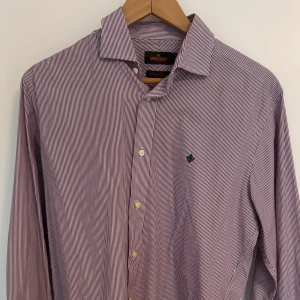 Morris skjorta  - Morris skjorta storlek M 