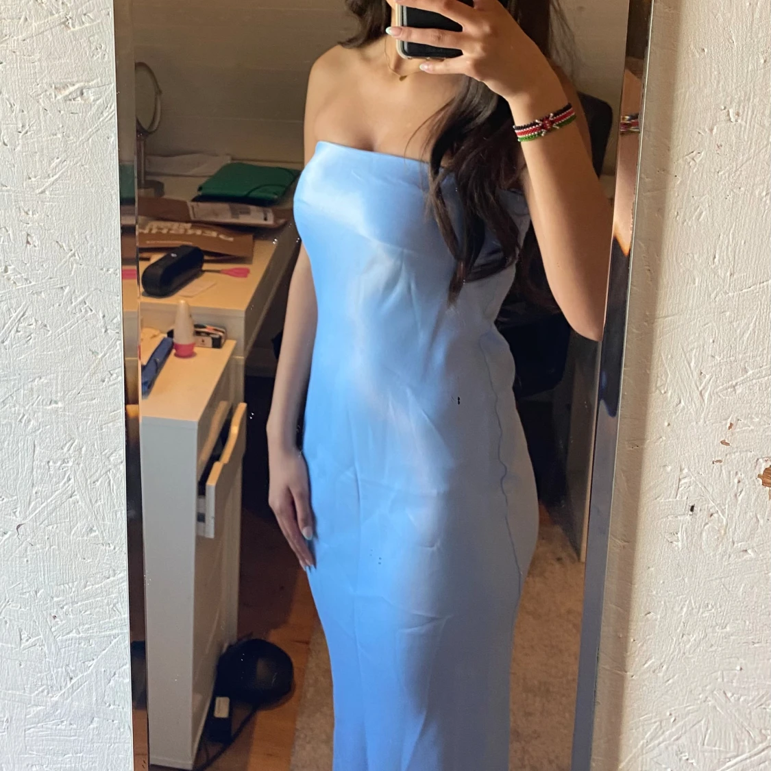 Satin klänning  - 90