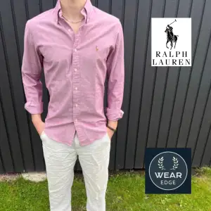 Extremt stilig Ralph Lauren skjorta i ny skick, finns inga tecken på att den har används. Storlek S, passar mellan S och M.