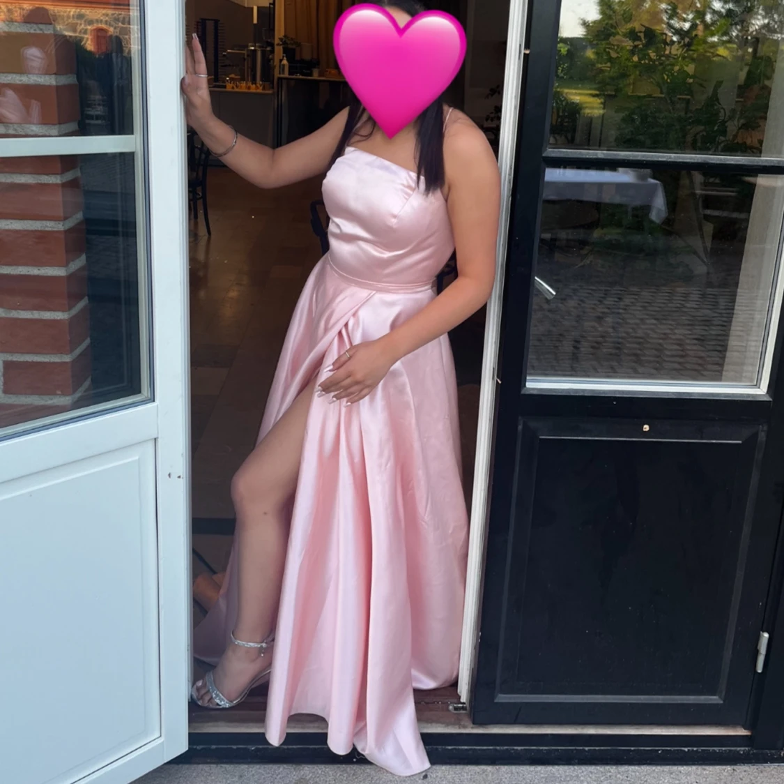 Ljus rosa balklänning - 93