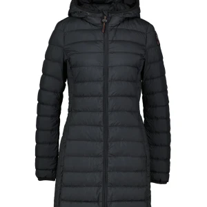 Vårjacka parajumper  - Säljer en super fin parajumper jacka till våren/hösten, i strlk s men passar mig som har xs☺️