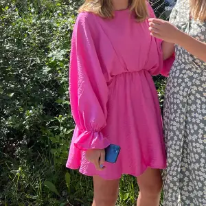 Super fin rosa klänning från chiquelle! Inga defekter
