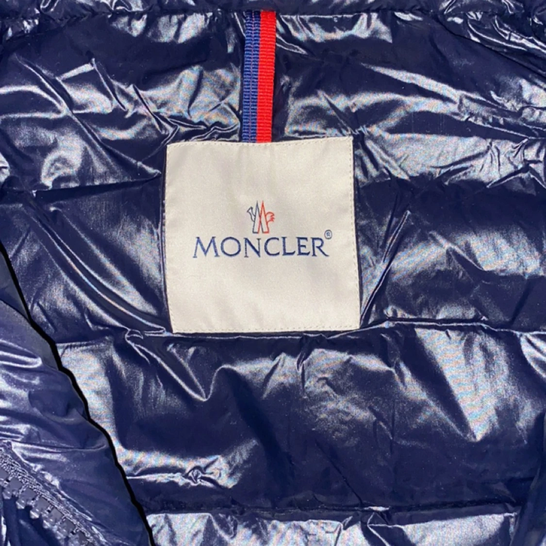 Moncler väst  - 91