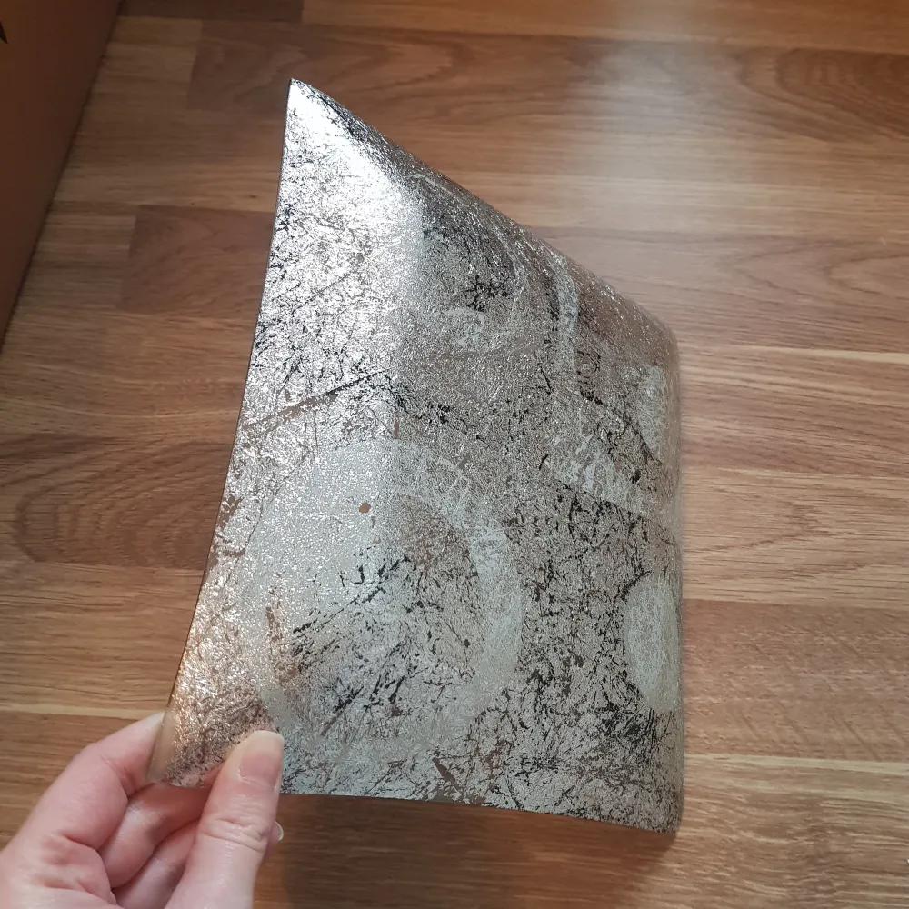 Glas fatt för ljus lr frukt Mått ca 20cm Höd ca 6cm. Övrigt.