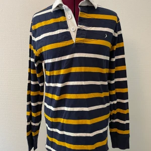 Randig tröja - Snygg randig tröja, fint skick!