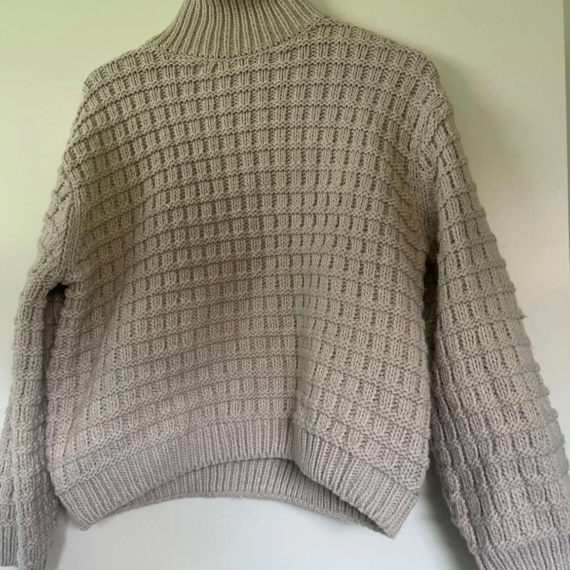 Stickad tröja