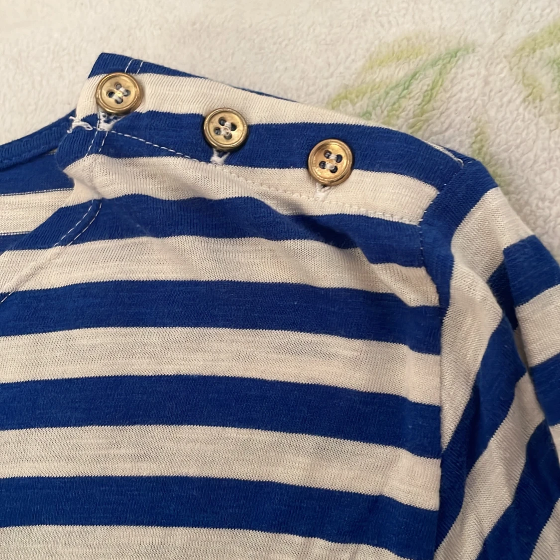 blå randig tröja - 91