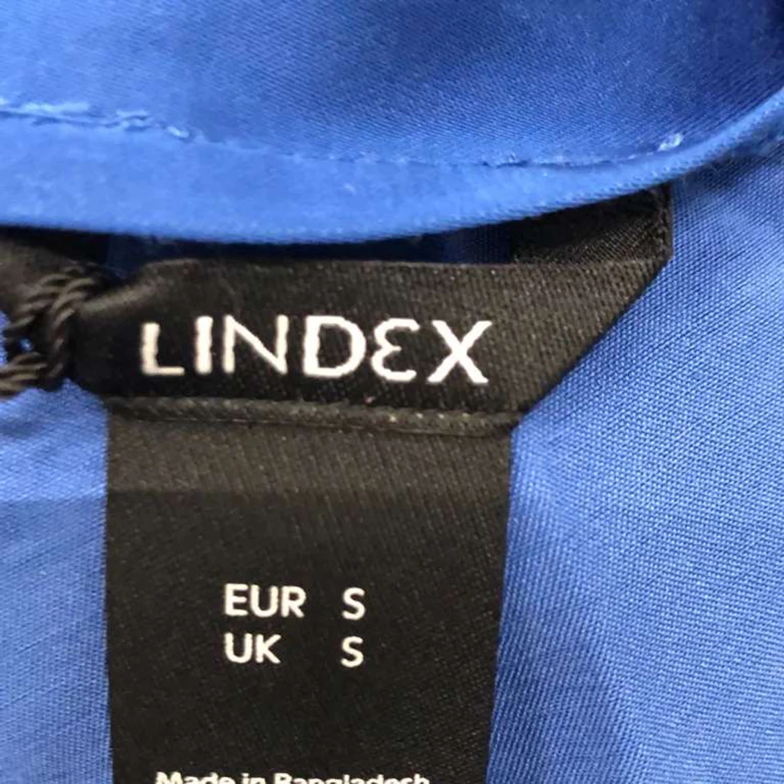 blå satinklänning - 91