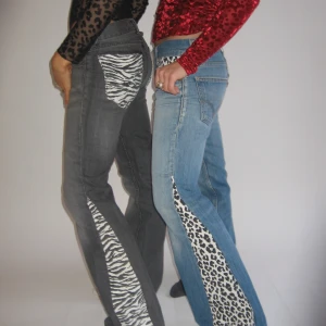 REVIVEDFASHION UF - FÖRSÄLJNING SKER VIA VÅR INSTAGRAM👊🏻Mitt uf-företag kommer nu på onsdag kl 14:00 21/2 släppa snygga REMAKEJEANS. Följ oss på instagram @revivedfashion.uf för mer info👊🏻👊🏻