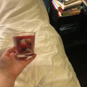 Doftljus🥰 - Helt oanvänd doftljus. 30 kr 