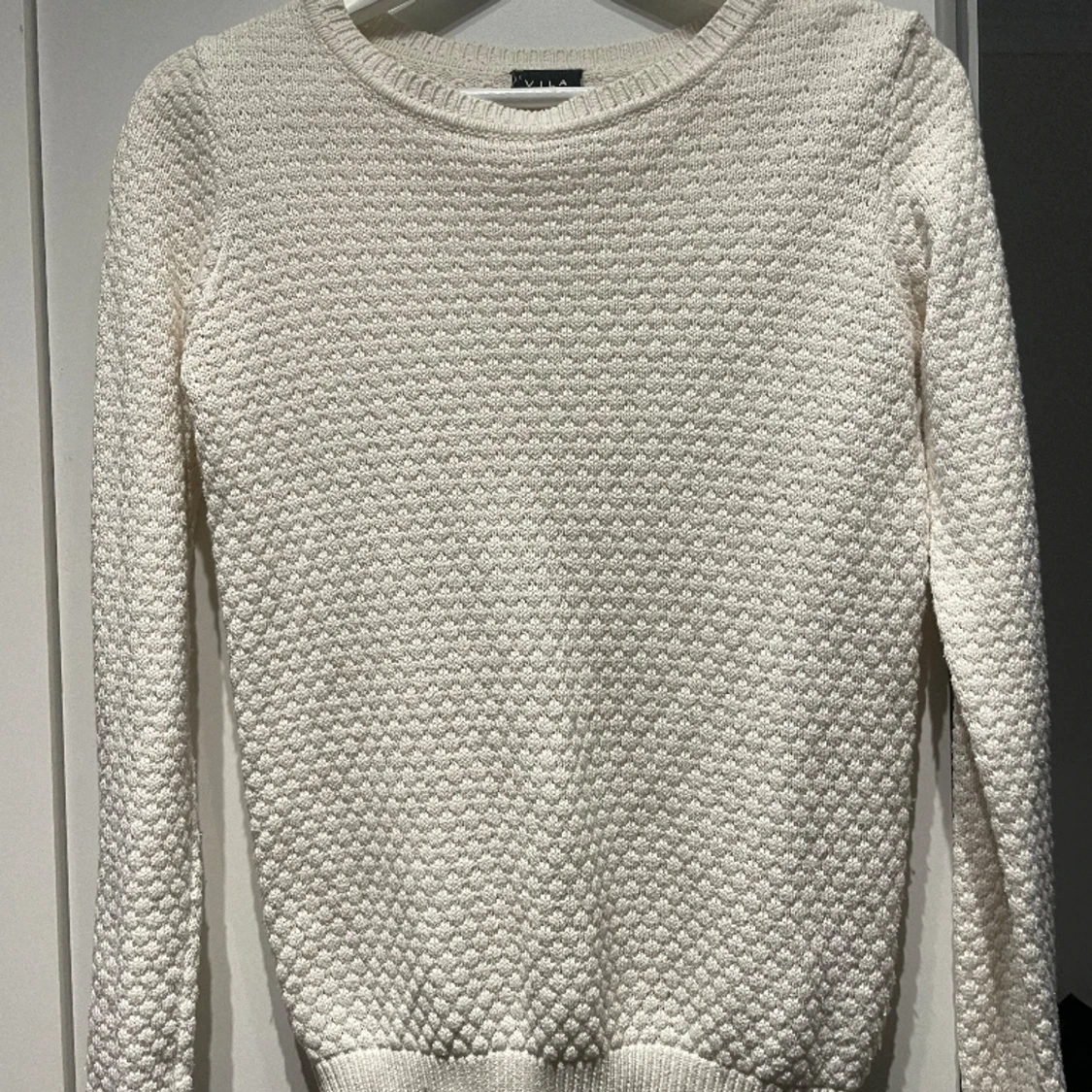 Stickad tröja ifrån Vila