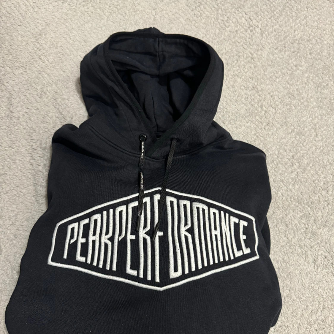Peak performance hoodie