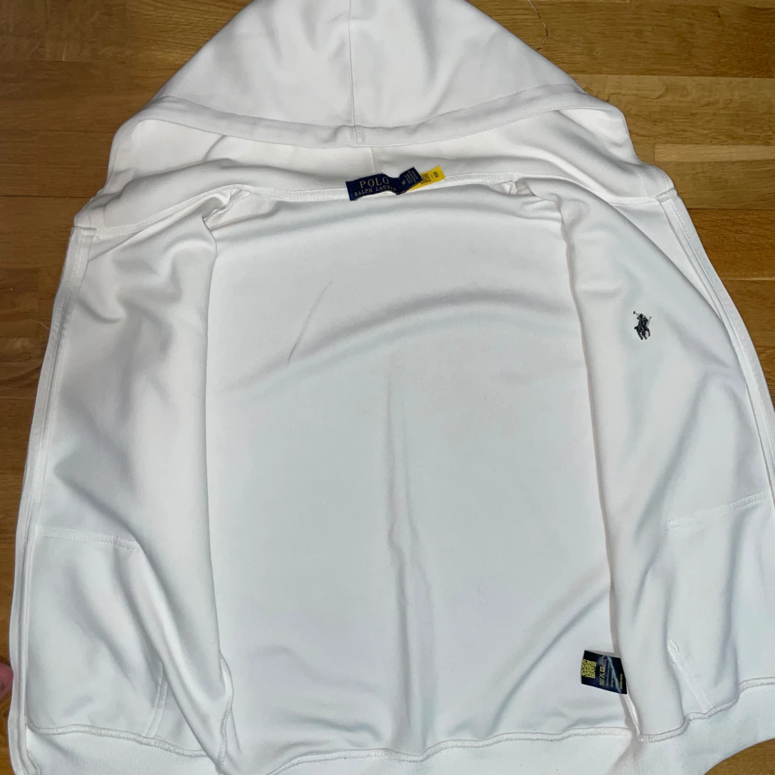 Vit hoodie från Polo Ralph Lauren - 2