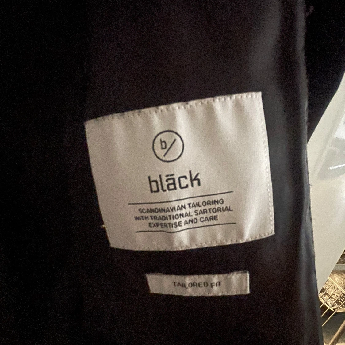 Svart kavaj från Bläck, tailored fit - 2