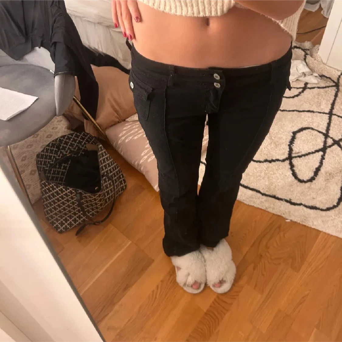 Svarta lågmidjade cargopants - 1