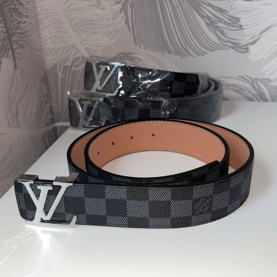 Silver/svart rutig bälte/skärp