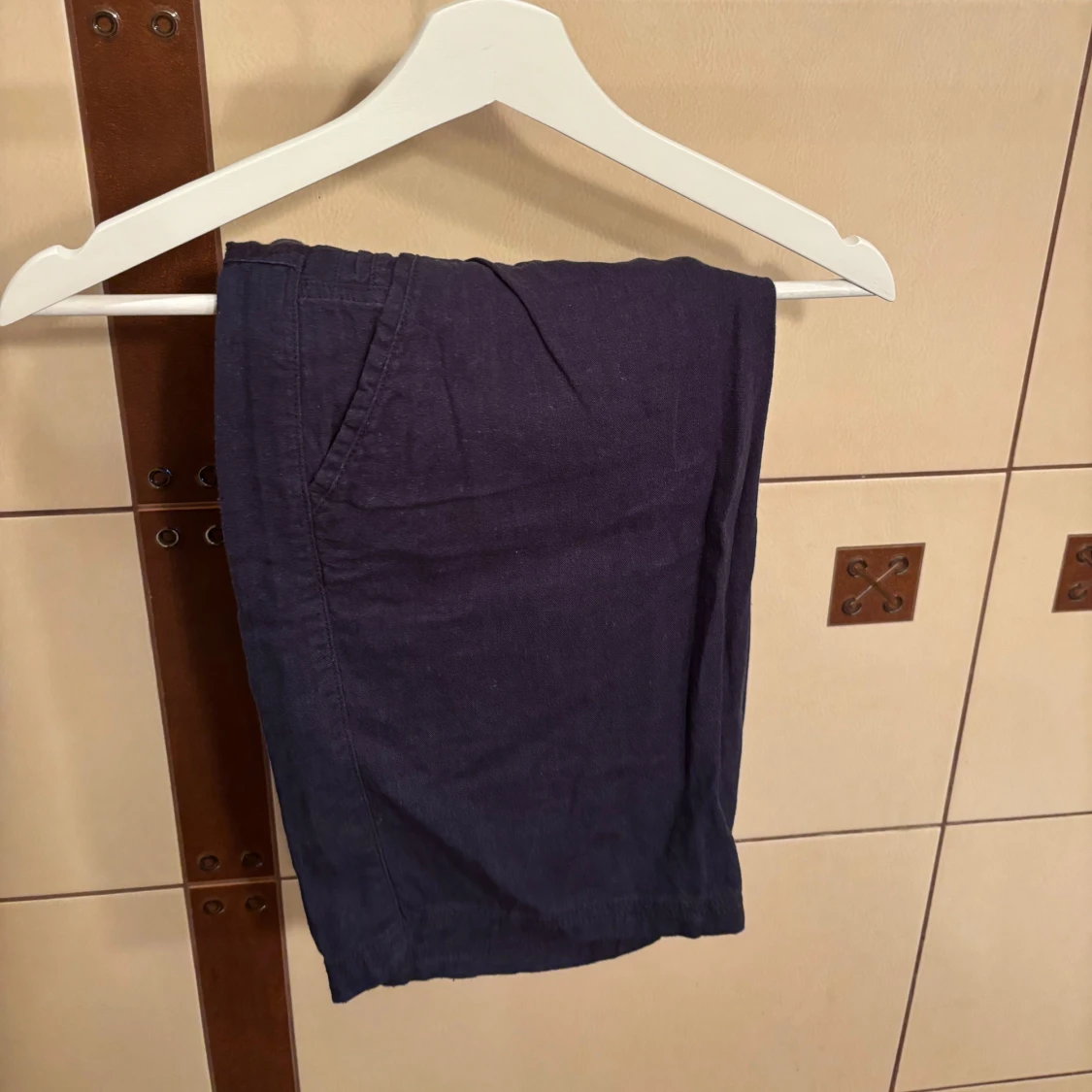 Solid - Linneshorts - 1