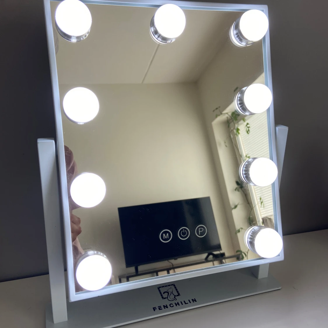 Fenchilin Hollywood sminkspegel