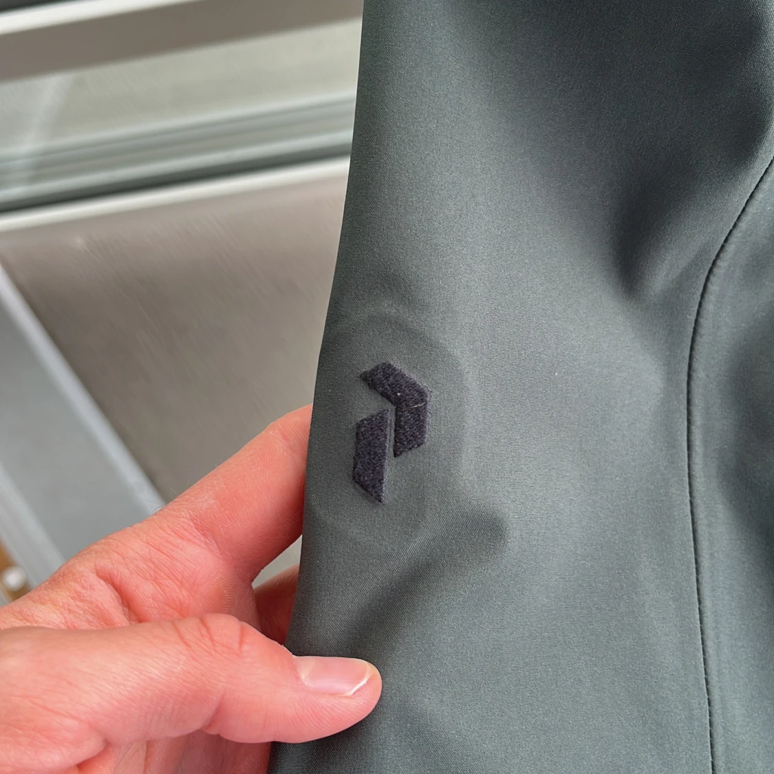 Grön vindjacka Peak Performance M - 2