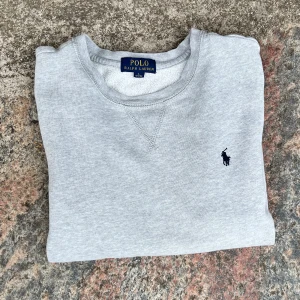 Ralph lauren tröja   - En klasisk Ralph lauren tröja 