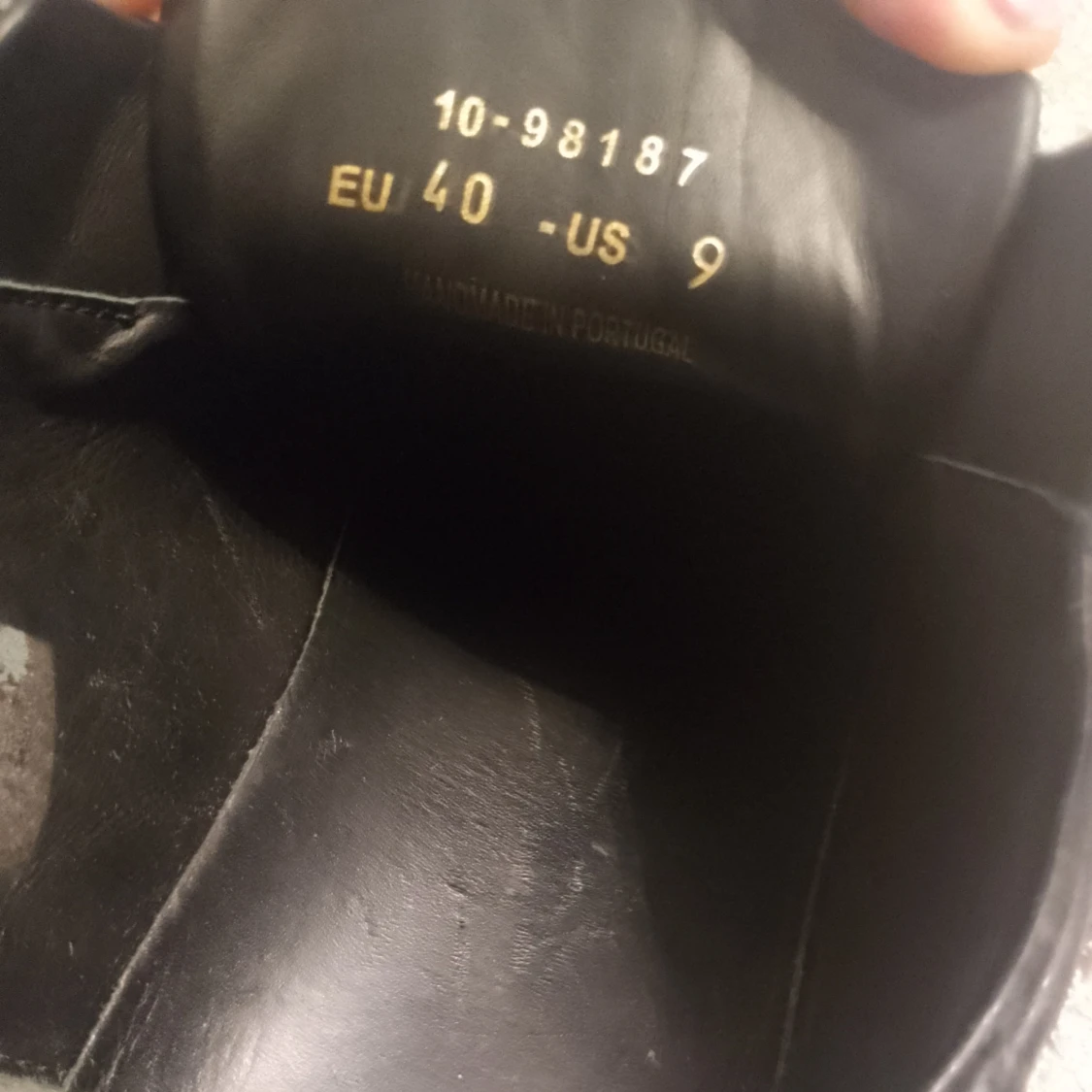 Svarta sneakers från Axel Arigato st 40 - 4