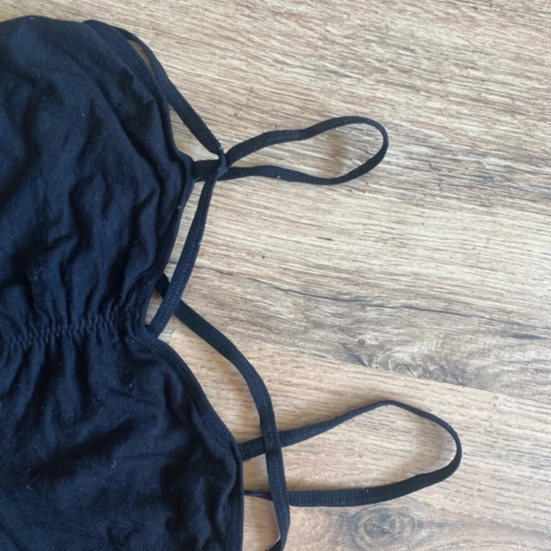 Svart bandeau topp med smala band