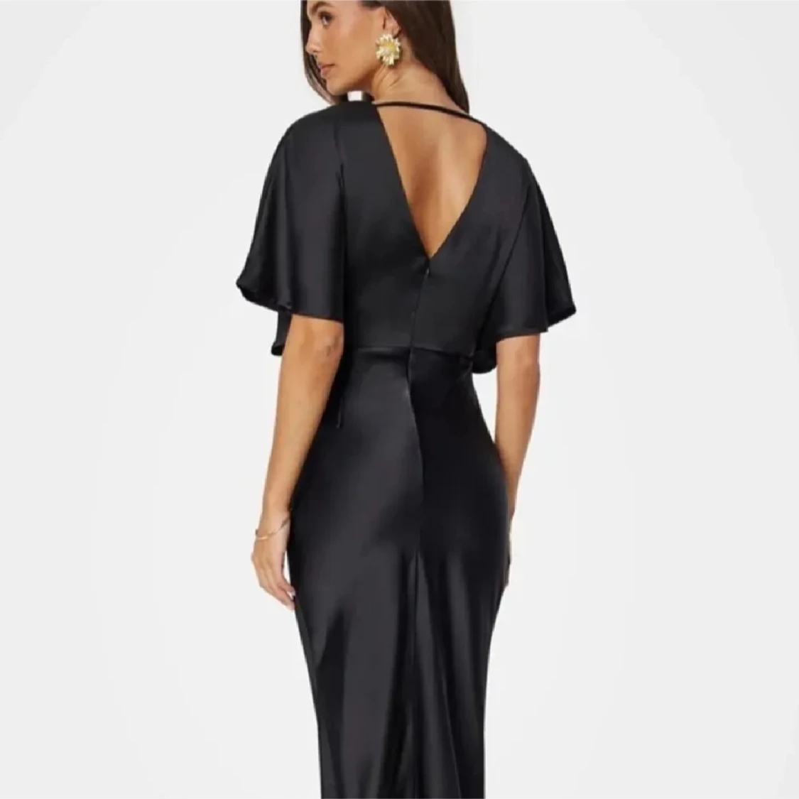 Lång satinkklänning  - 2