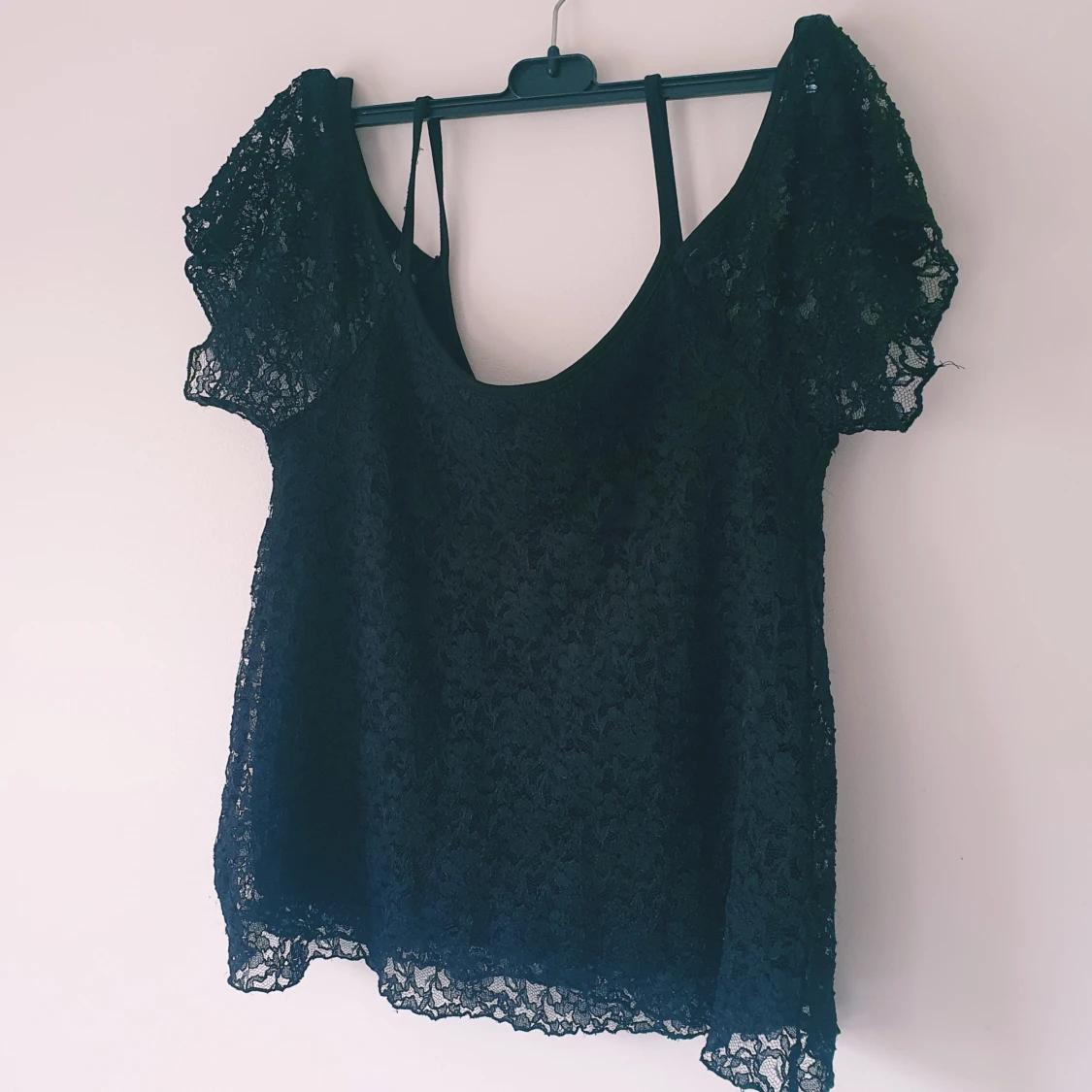 Svart spetsblus från Gina Tricot strl S