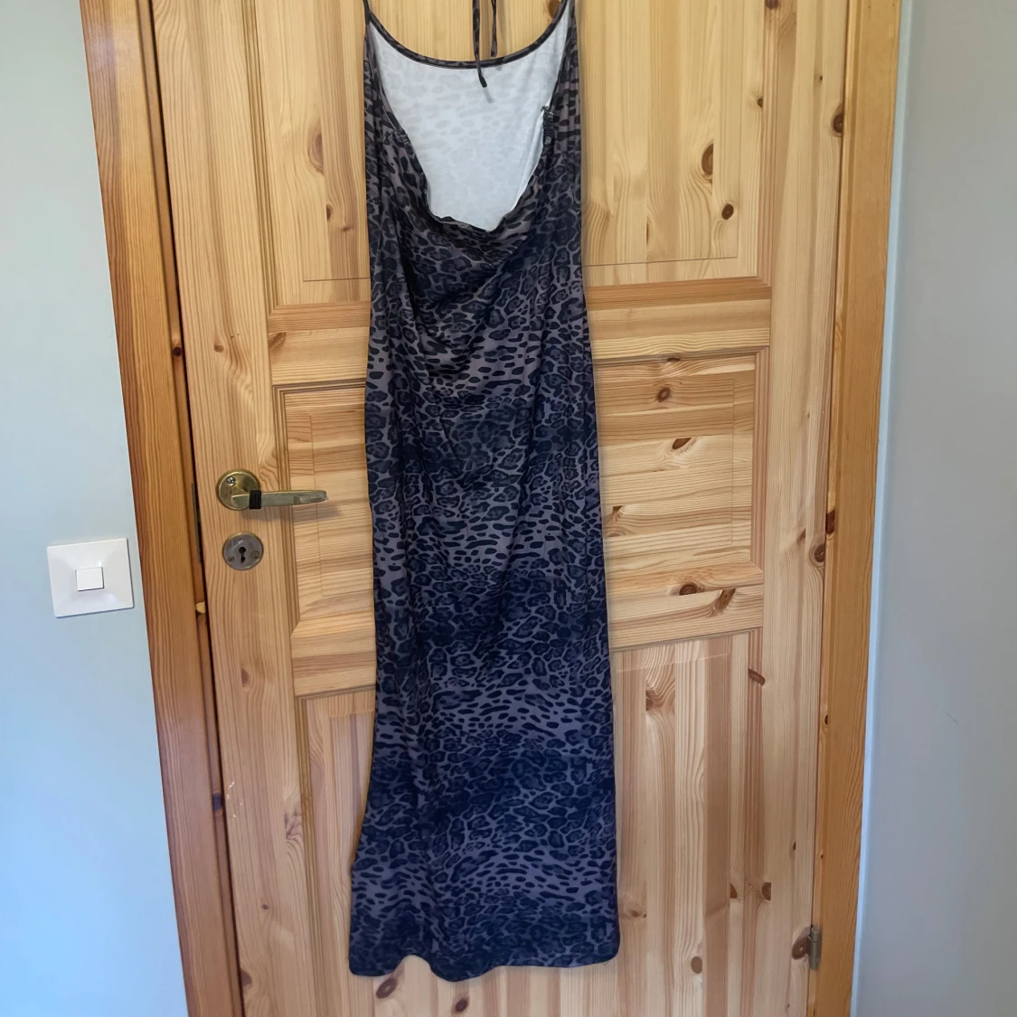 Leopard klänning/lång kjol. Storlek M (kan tänka mig sänka pris) - 3