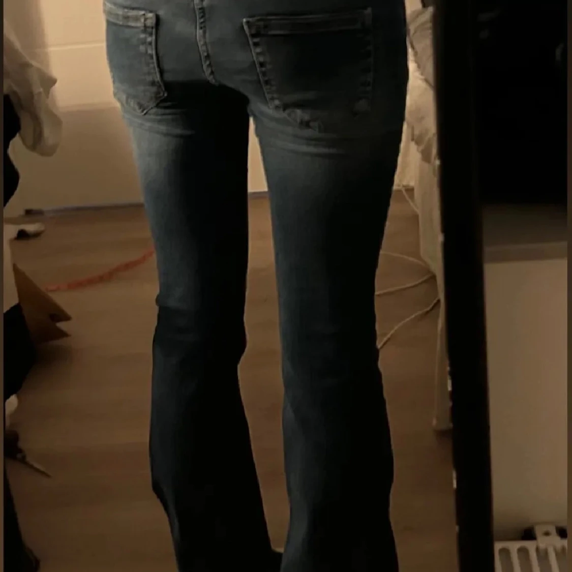 only lågmidjade jeans  - 1