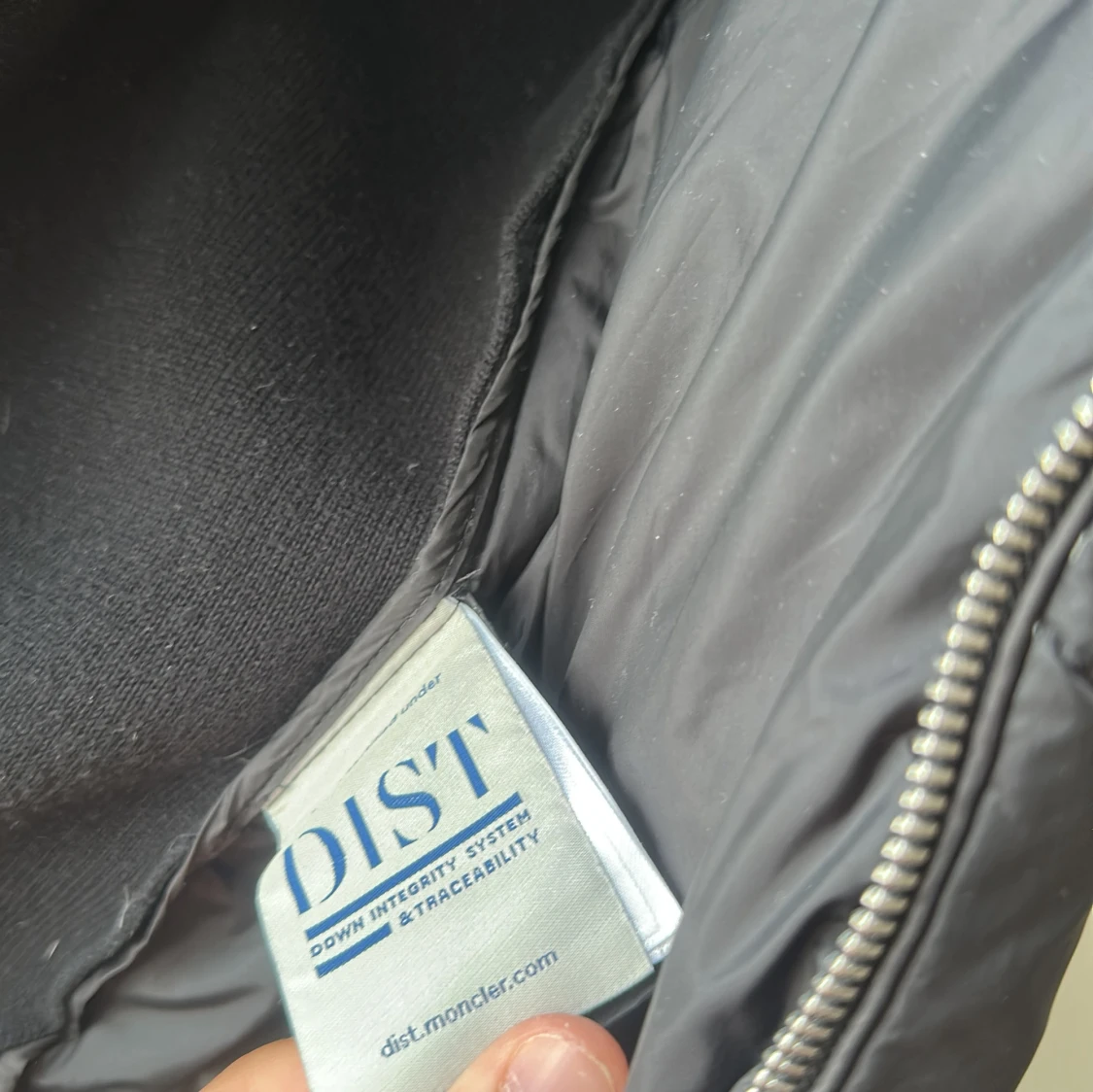 Svart Moncler hoodie med vadderad front - 2