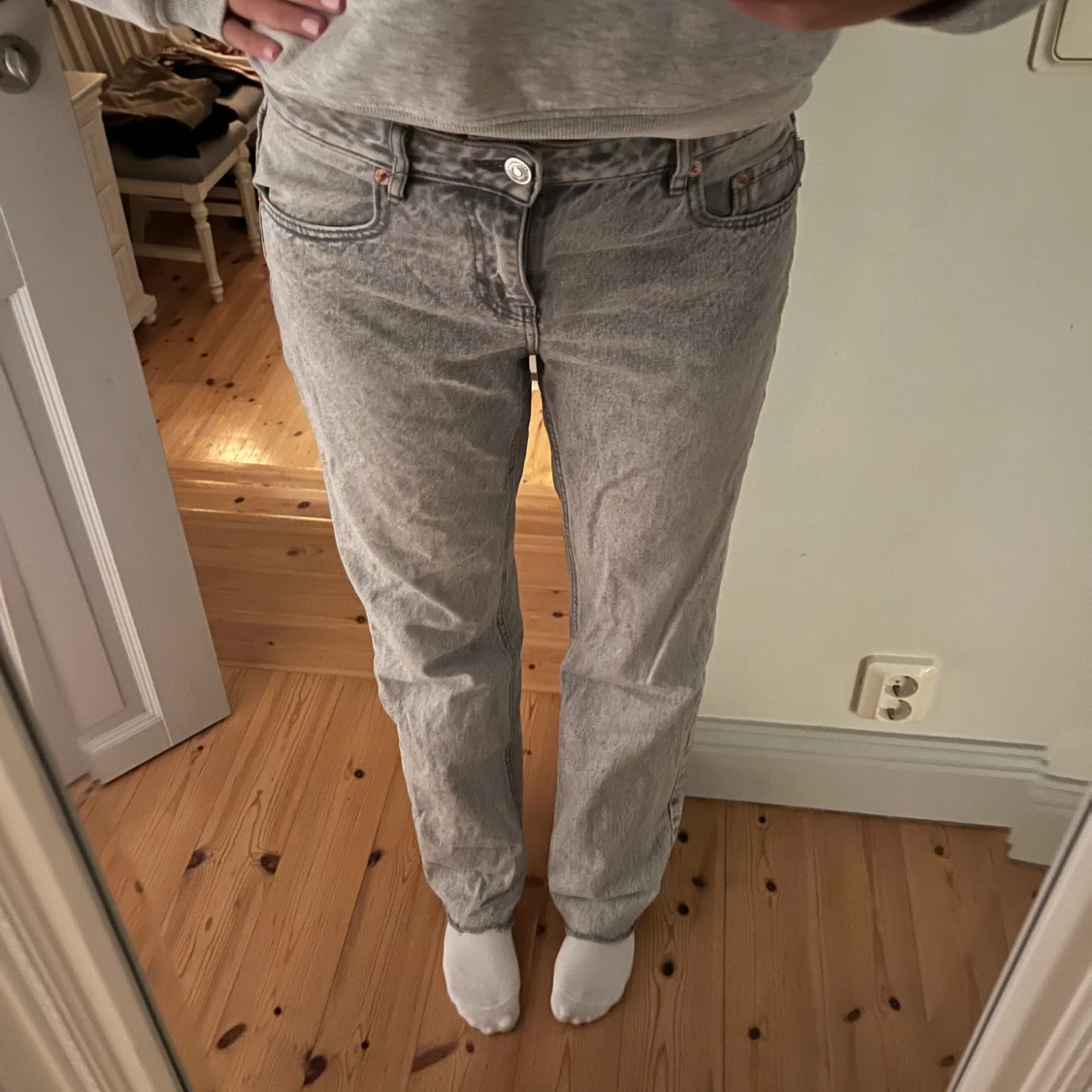 Grå straight jeans - 1