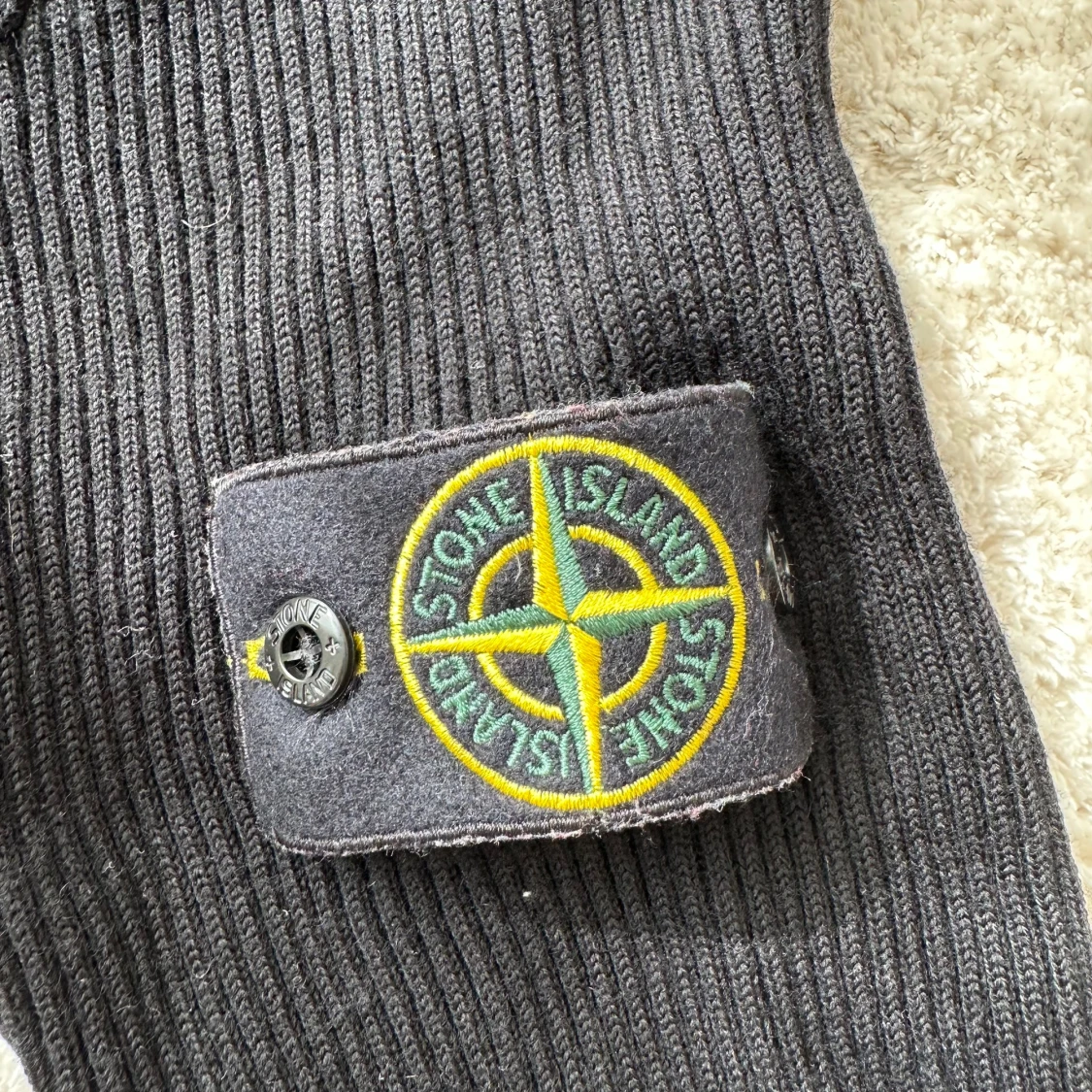 Svart stickad tröja Stone Island S - 1