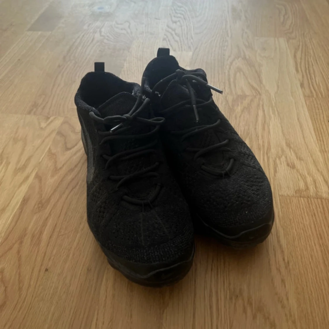 Svarta Nike Vapormax Flyknit sneakers - 2