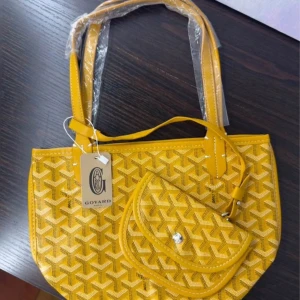 Helt ny väska  - Helt ny väska 