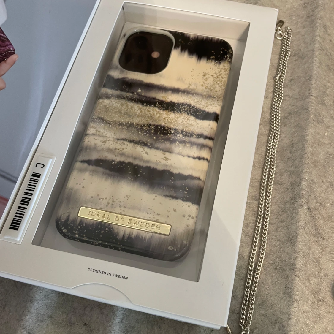 Ideal of Sweden skal - 1