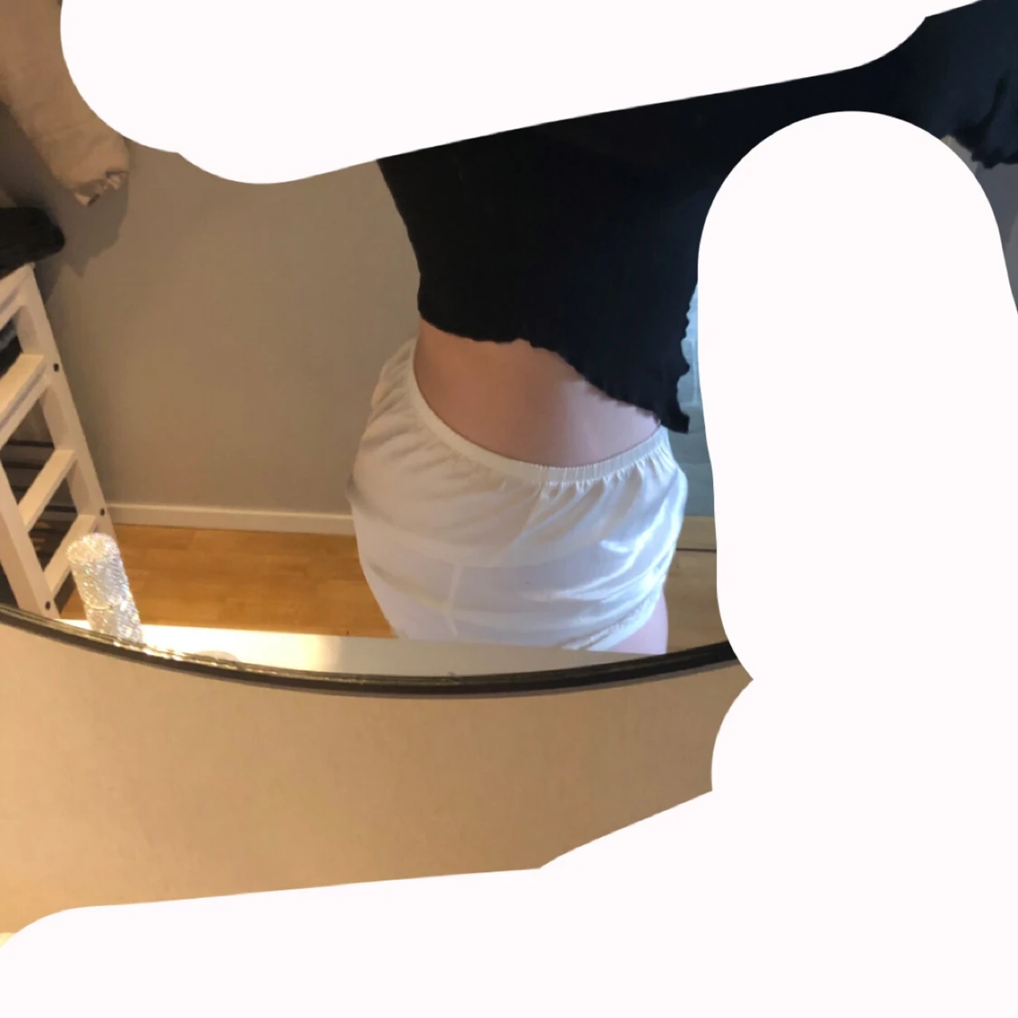 Svart croppad långärmad topp - 3