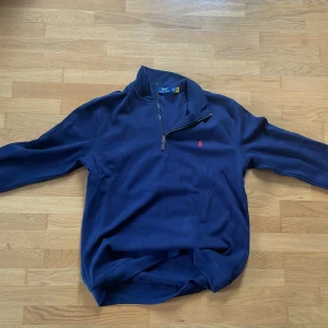Ralph lauren zip - Storlek L skick 9-10