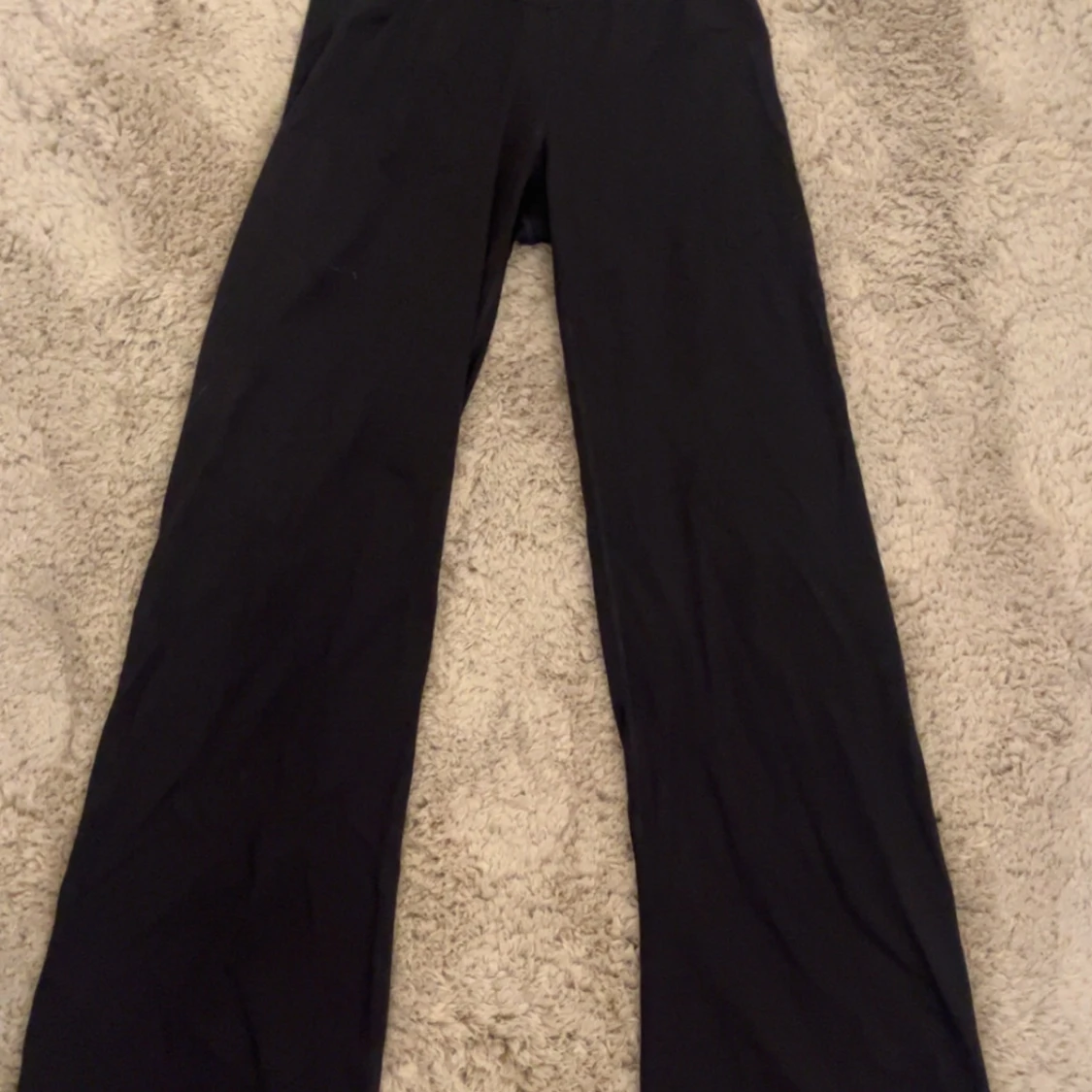 Svarta flared träningsbyxor Gymshark M