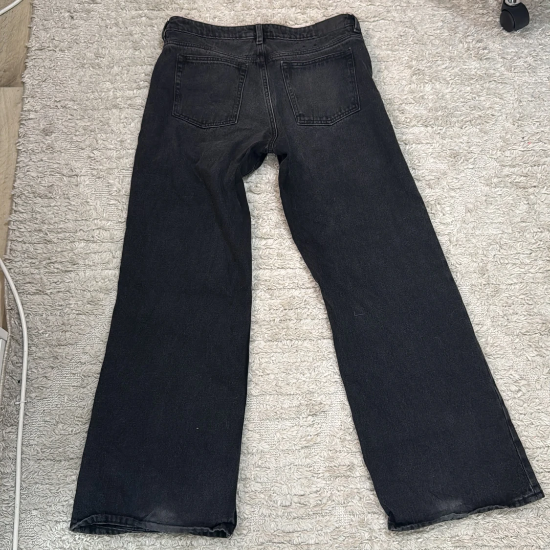 Svarta jeans från monki wide jeans - 2