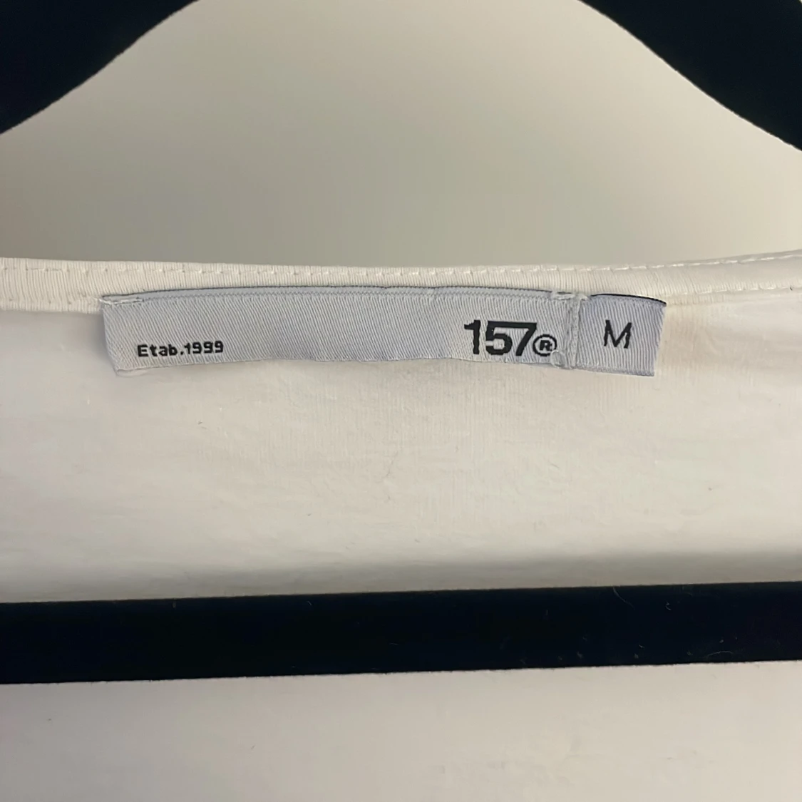 Vit spetsdetaljerad topp  - 2