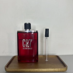 10ml CR7 parfym  - Dunder pris, sample ingår alltid, perfekt för dig som tränar 