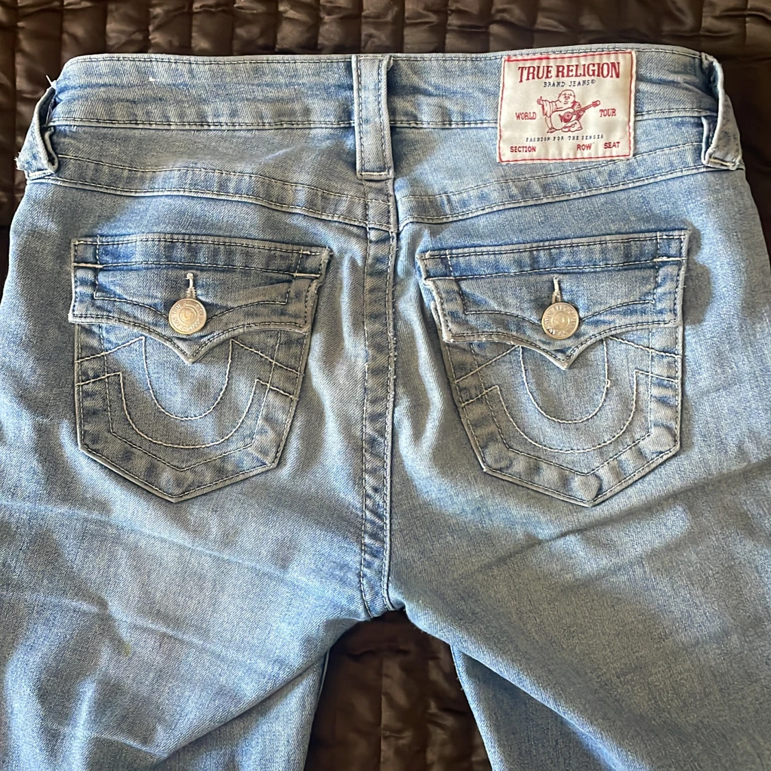 Ljusblå jeans från True Religion bootcut