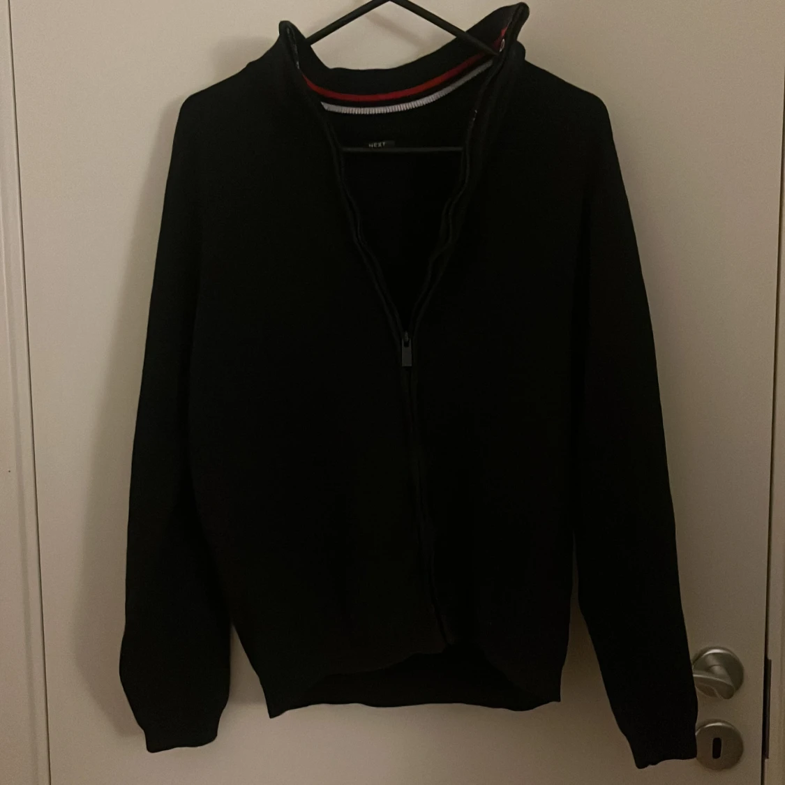 Mörkblå cardigan/kofta med zip från next stl.164/xs