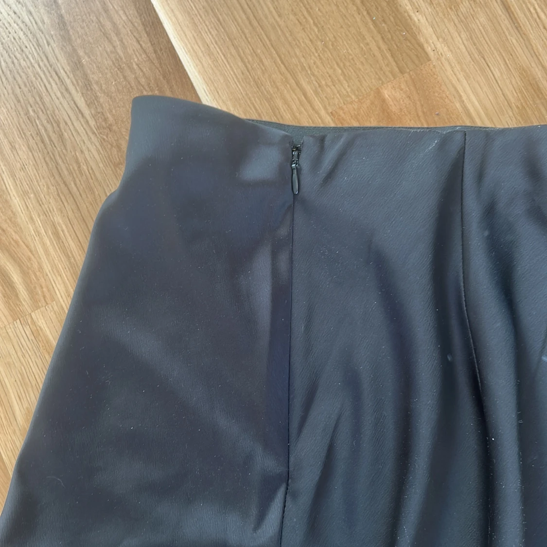 Svart långkjol från Lindex - 2