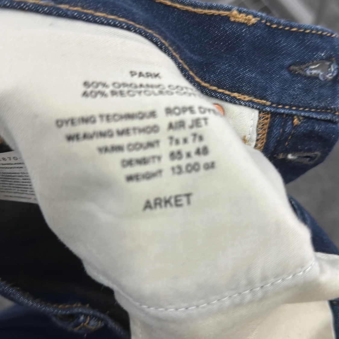 Mörkblå raka jeans från ARKET - 3
