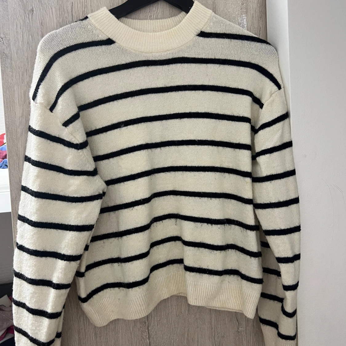 Randig stickad tröja från H&M XS