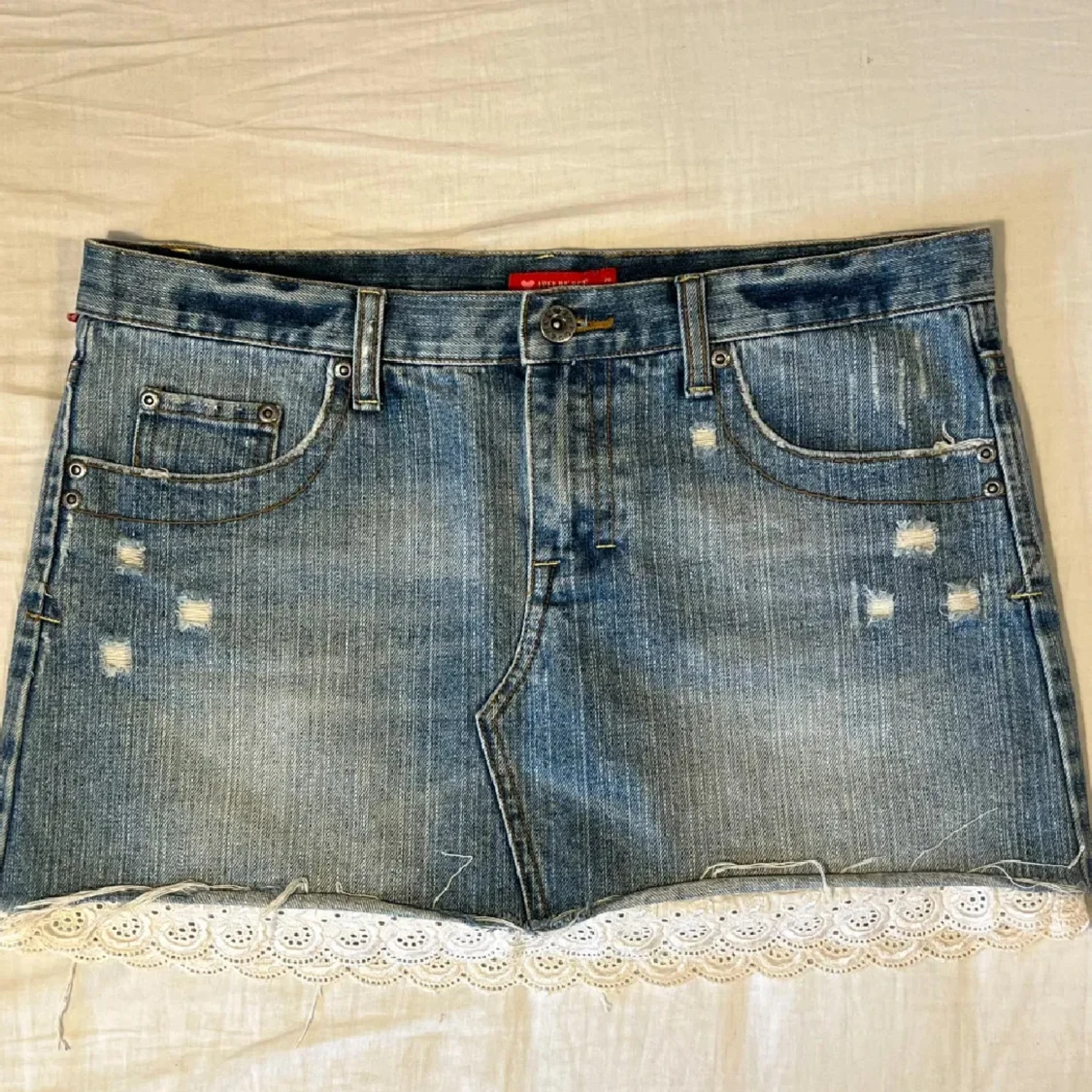 Jeanskjol med spetskant  - 1